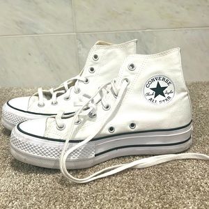 Platform converse, beautiful condition, white